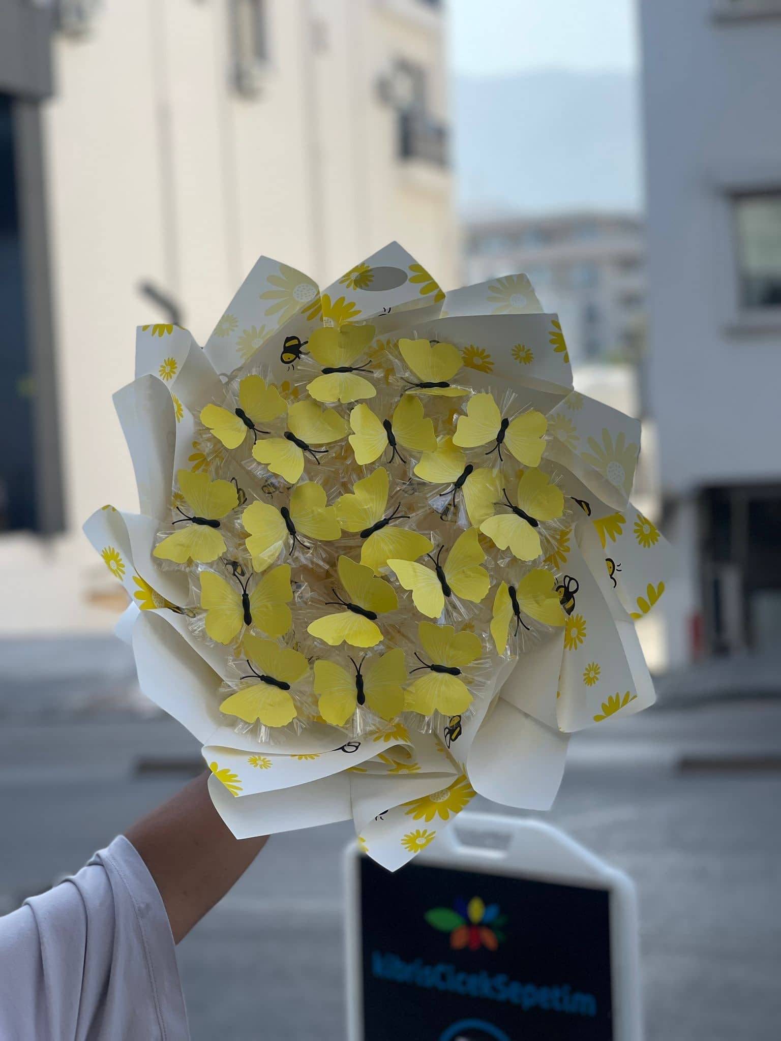 Sarı Kelebek Buketi