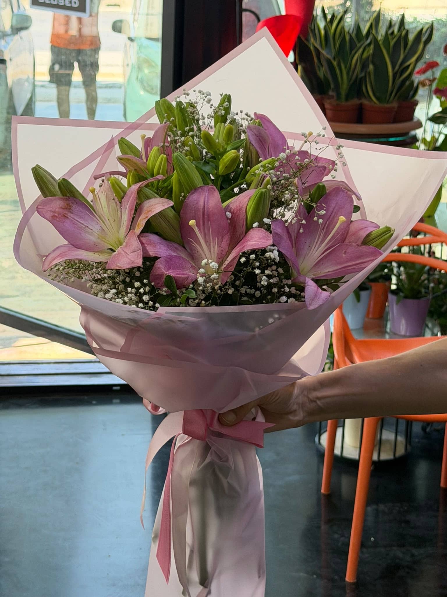 Pembe Lilyum Buketi