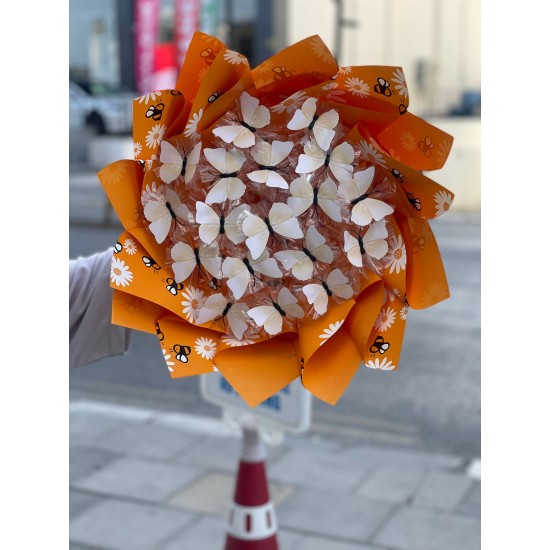 Turuncu Kelebek Buketi 