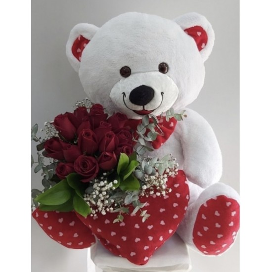 Sevgiliye Ayıcık ve 15 gül 